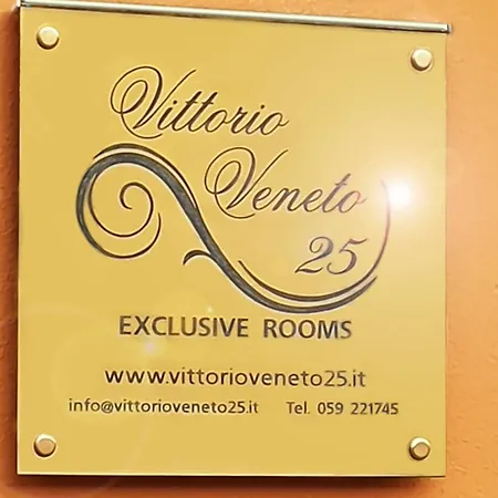 Vittorio Veneto 25 بيت ضيافة