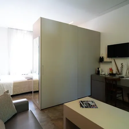 Vittorio Veneto 25 Modena