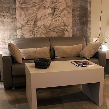 Vittorio Veneto 25 Modena