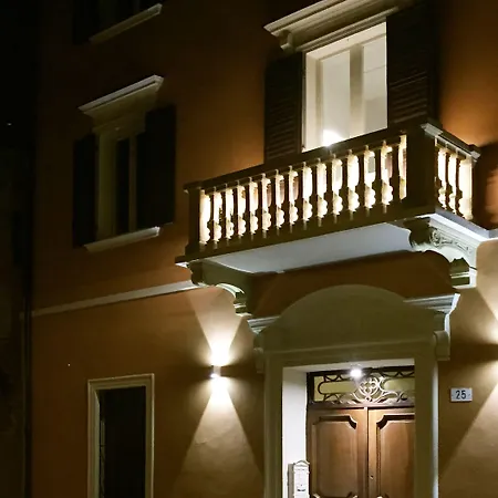 Penzion Vittorio Veneto 25 4*