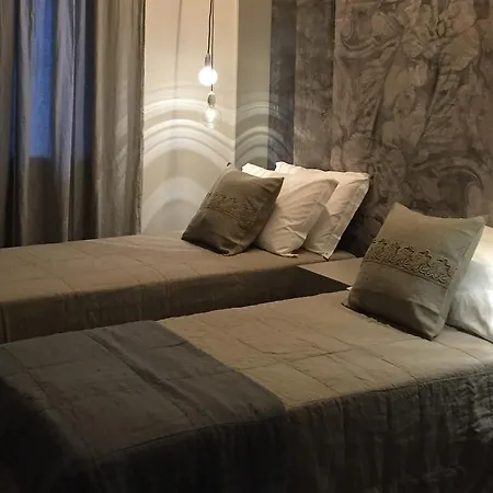 Vittorio Veneto 25 Affittacamere